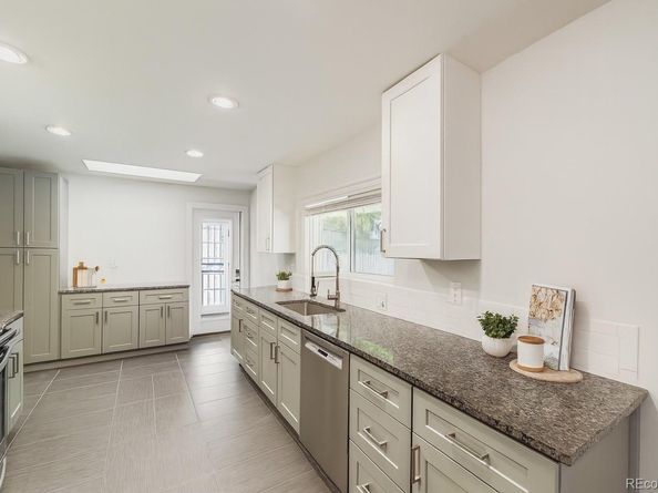 3565 S Holly Street, Denver CO 80237