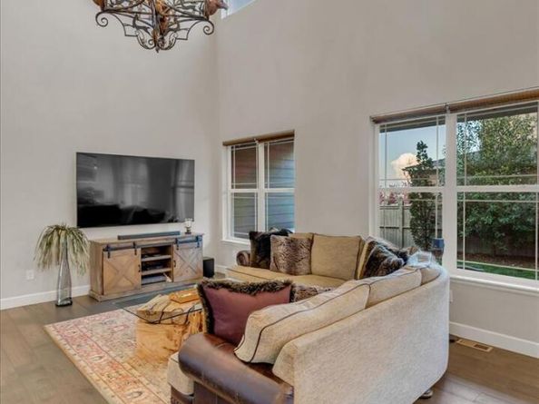 1106 Redbud Circle, Longmont CO 80503