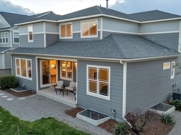 1106 Redbud Circle, Longmont CO 80503