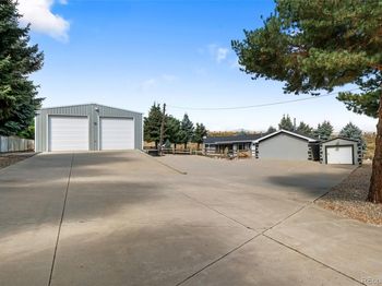 425 Pike Street