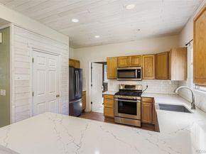 227 Cattail Court, Longmont CO 80501