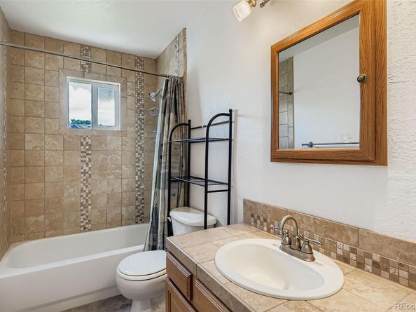 227 Cattail Court, Longmont CO 80501