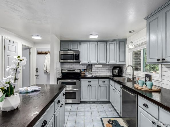 2450 Miller Street, Lakewood CO 80215