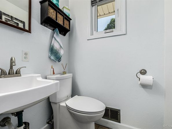 2450 Miller Street, Lakewood CO 80215