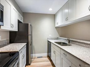 1180 S Monaco Parkway 5, Denver CO 80224