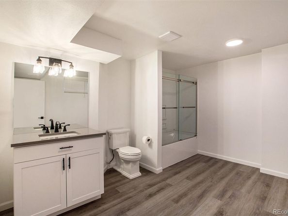 Undisclosed Address #5088028, Littleton CO 80120
