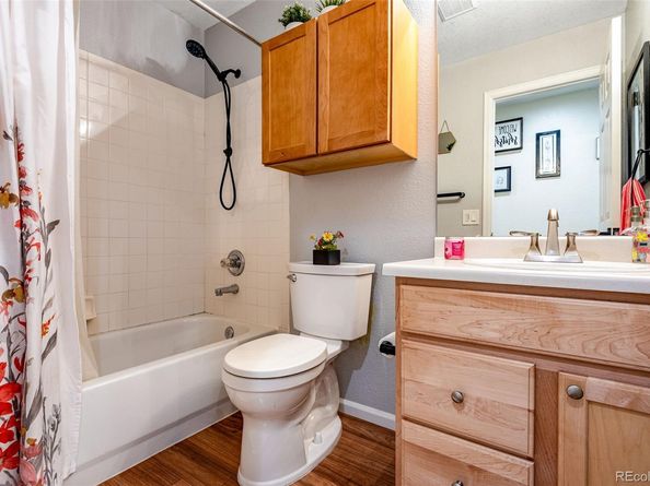 5466 S Shawnee Way, Aurora CO 80015