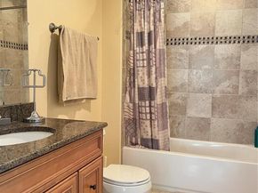 6035 S Paris Street, Englewood CO 80111