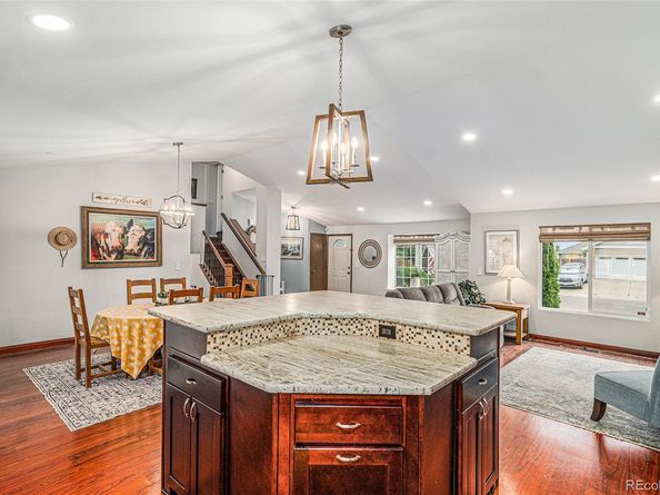 6325 S Oak Way, Littleton CO 80127