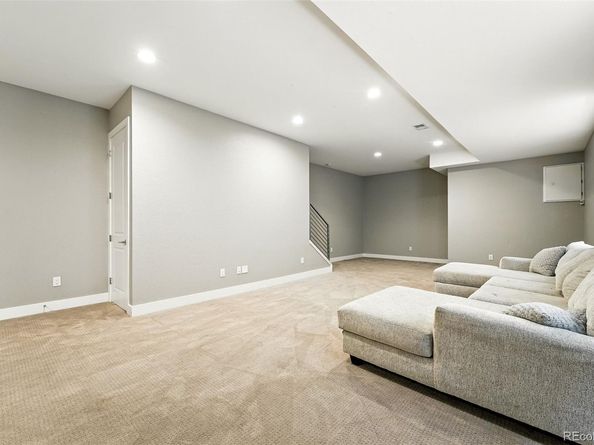 2077 S Clayton Street, Denver CO 80210