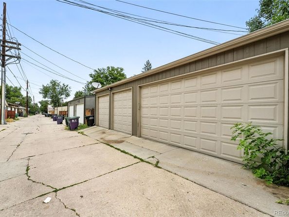 2077 S Clayton Street, Denver CO 80210