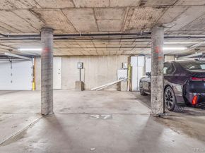 1050 S Monaco Parkway 23, Denver CO 80224