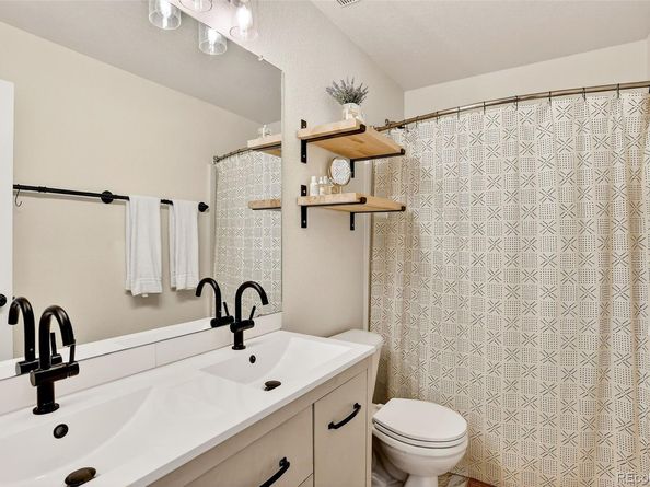 5758 S Zante Way, Aurora CO 80015