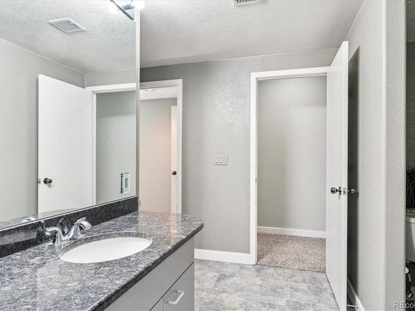 17667 E Kettle Place, Centennial CO 80016