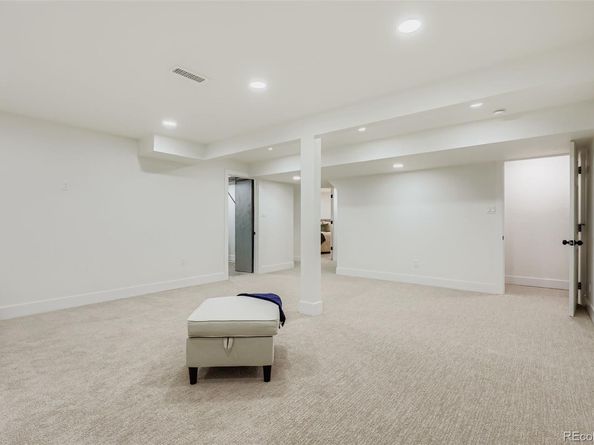 Undisclosed Address #8167405, Denver CO 80239