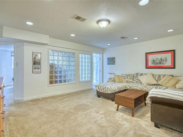 935 S Butler Way, Lakewood CO 80226
