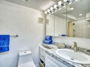 935 S Butler Way, Lakewood CO 80226