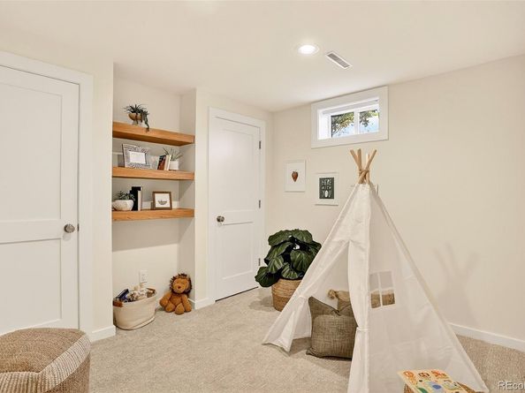 3810 S Fox Street, Englewood CO 80110