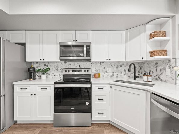 932 S Dearborn Way 11, Aurora CO 80012