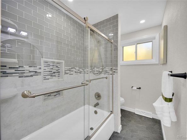 115 Hemlock Way, Broomfield CO 80020