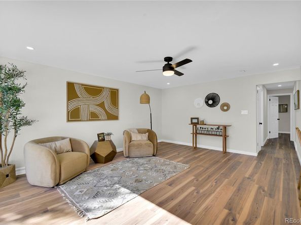 115 Hemlock Way, Broomfield CO 80020