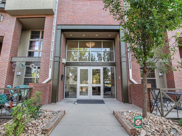 7700 E 29th Avenue 303, Denver CO 80238