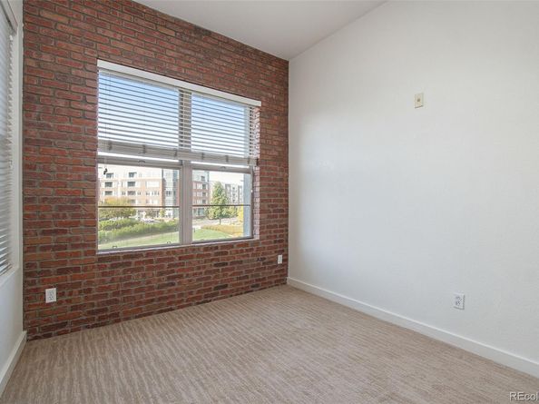 7700 E 29th Avenue 303, Denver CO 80238