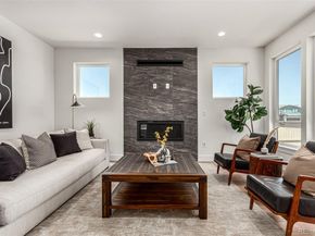 5584 Moosehead Circle, Longmont CO 80504