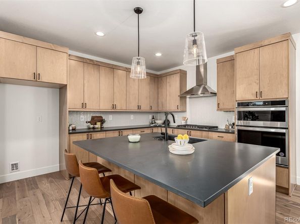 5584 Moosehead Circle, Longmont CO 80504
