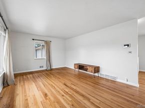 1600 S Dahlia Street, Denver CO 80222