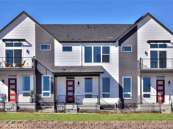 3124 W Bonfils Place