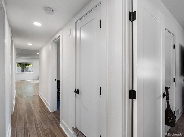 900 Troy Street, Aurora CO 80011
