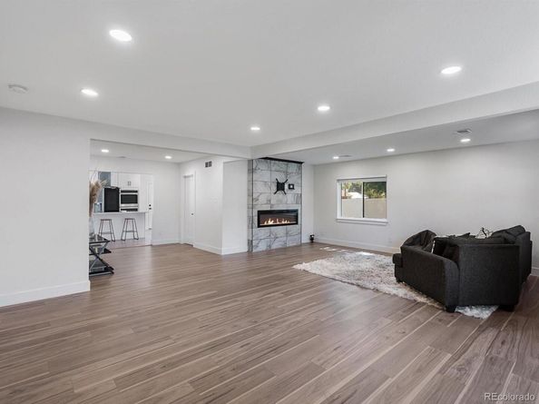 900 Troy Street, Aurora CO 80011