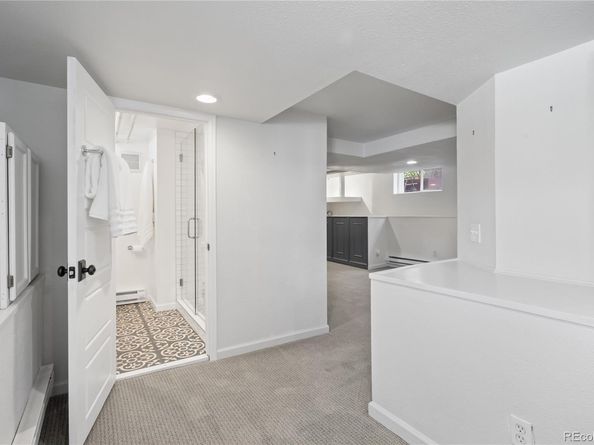 2445 W 39th Avenue, Denver CO 80211