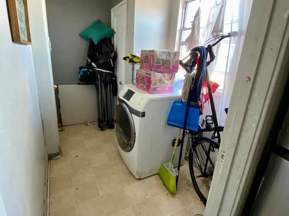 Undisclosed Address #ML81991222, Oakland CA 94606