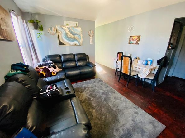 Undisclosed Address #ML81991222, Oakland CA 94606