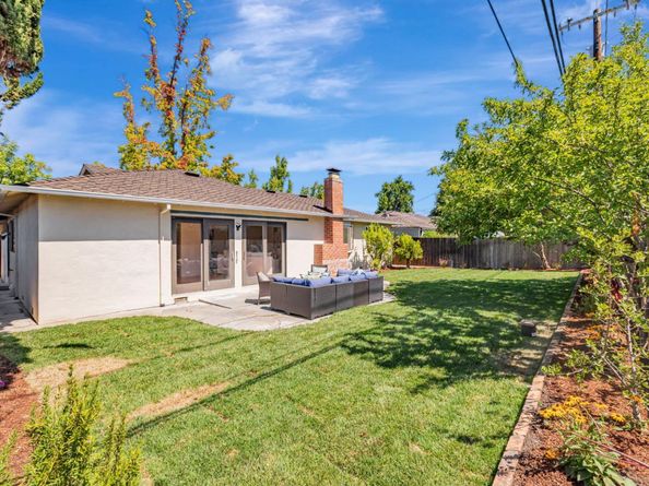 1139 Cuesta Drive, Mountain View CA 94040