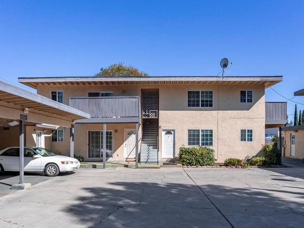 Ravenscourt, Campbell CA 95008