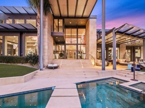 Undisclosed Address #ML82038799, Los Altos Hills CA 94022