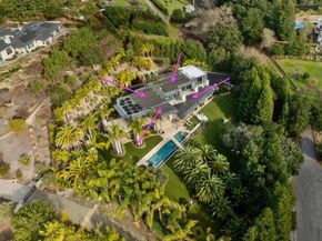 Undisclosed Address #ML82038799, Los Altos Hills CA 94022