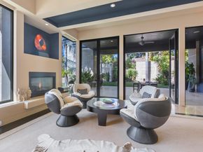 Undisclosed Address #ML82038799, Los Altos Hills CA 94022