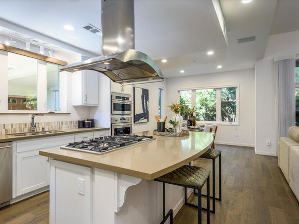 6 Barneson Avenue, San Mateo CA 94402