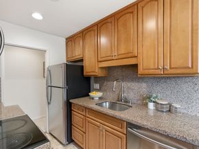 280 Easy Street 406, Mountain View CA 94043