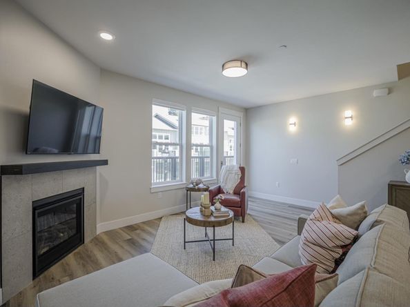 126 Aptos Village Way 3, Aptos CA 95003