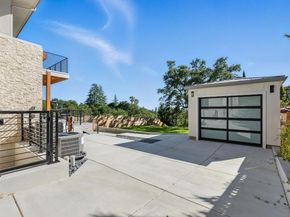 1127 Hillslope Place, Los Altos CA 94024