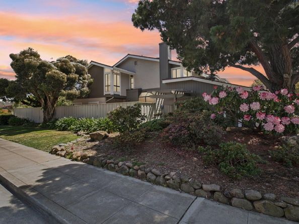 1 Spinnaker Place, Redwood City CA 94065