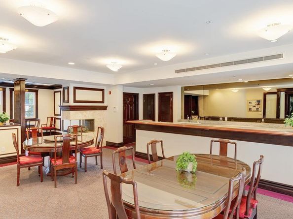 153 N San Mateo Drive 106, San Mateo CA 94401