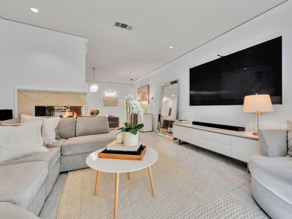 153 N San Mateo Drive 106, San Mateo CA 94401