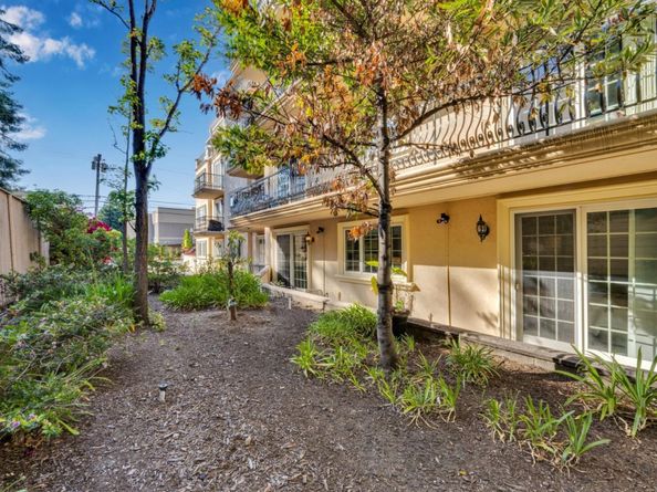 153 N San Mateo Drive 106, San Mateo CA 94401