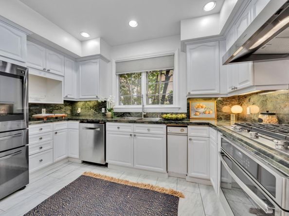 153 N San Mateo Drive 106, San Mateo CA 94401